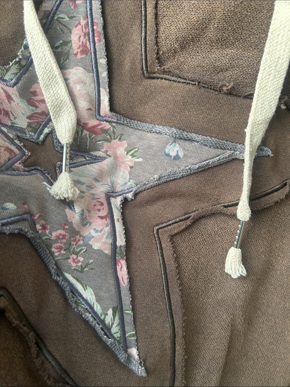 POL Floral Star Boho Hoodie - Picture 7 of 10